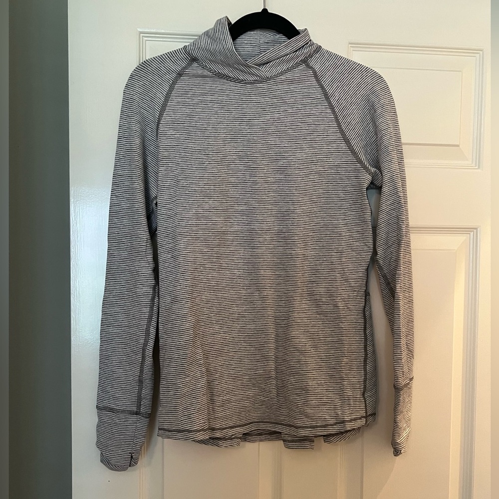 lululemon nulu mock neck longsleeve